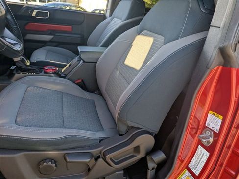 Used 2023 Ford Bronco Outer Banks image 13