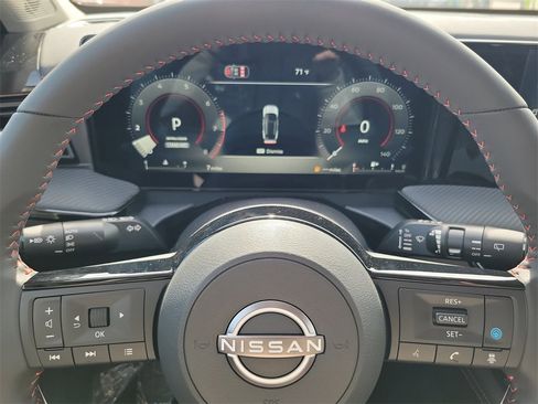 New 2026 Nissan Kicks SR w/ Illumination Package image 9