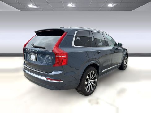 Certified 2024 Volvo XC90 B6 Plus w/ Protection Package Premier AWD/4WD image 9
