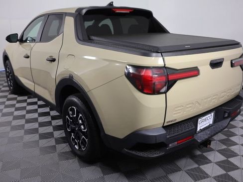 Certified 2024 Hyundai Santa Cruz SEL FWD image 6
