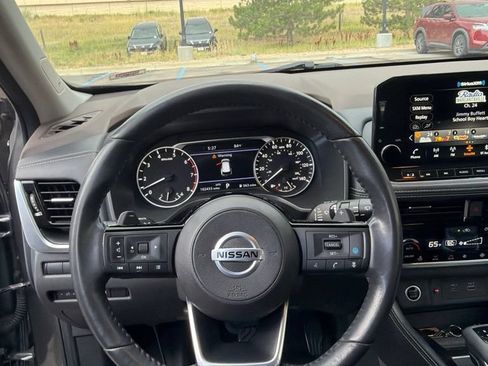 Used 2021 Nissan Rogue SL w/ Premium Package AWD/4WD image 6