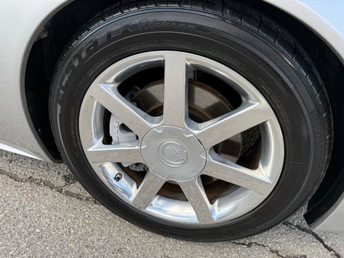 Used 2004 Cadillac XLR image 27