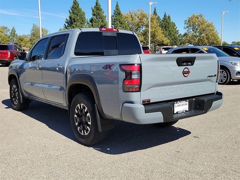 Used 2024 Nissan Frontier PRO-4X w/ Off-Road Protection Package image 7