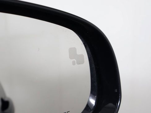 Used 2024 Jaguar XF R-Dynamic SE image 43