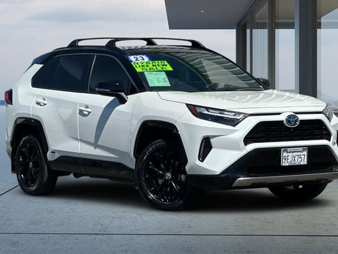 Used 2023 Toyota RAV4 XSE AWD/4WD image 2