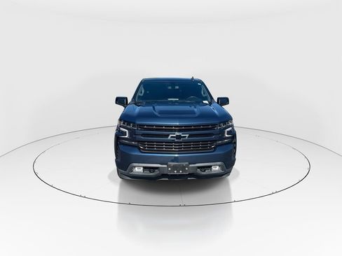 Used 2022 Chevrolet Silverado 1500 RST w/ LPO, Dark Essentials Package RWD image 3