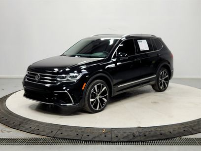 Used 2024 Volkswagen Tiguan SEL R-Line