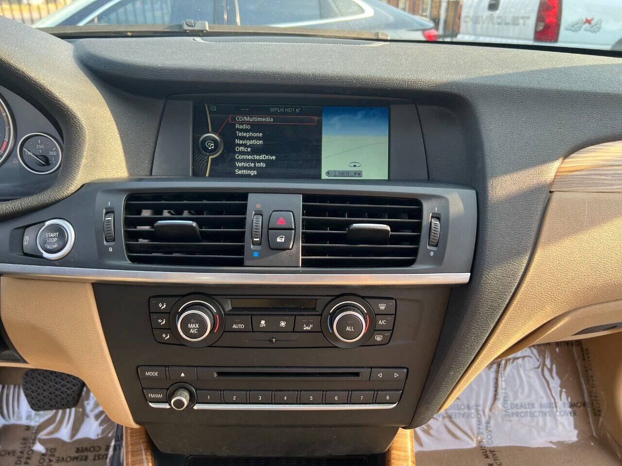 Used 2013 BMW X3 xDrive28i AWD/4WD image 21