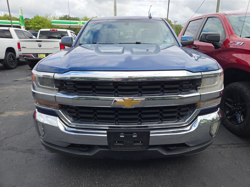 Used 2016 Chevrolet Silverado 1500 LT w/ All Star Edition AWD/4WD image 2