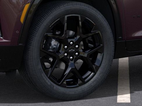 New 2026 Chevrolet Traverse RS w/ LPO, Floor Liner Package image 10