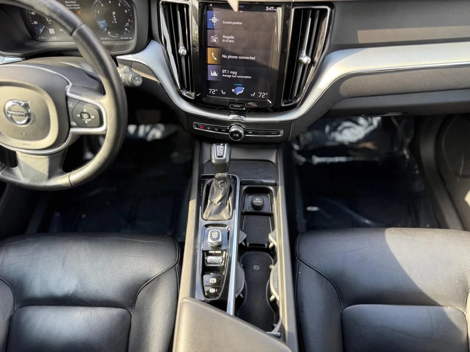 Used 2020 Volvo XC60 T6 Momentum AWD/4WD image 13