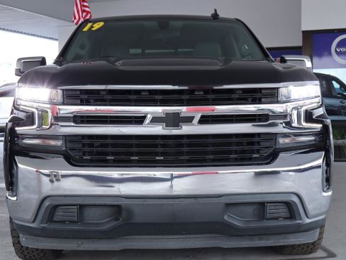 Used 2019 Chevrolet Silverado 1500 LT w/ All-Star Edition image 11