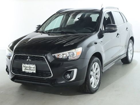 Used 2015 Mitsubishi Outlander Sport GT image 3