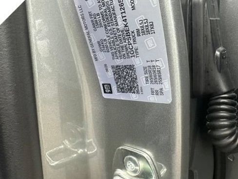 New 2026 Chevrolet Colorado W/T RWD image 37