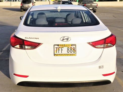 Used 2016 Hyundai Elantra SE FWD image 6