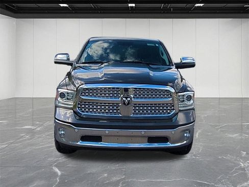 Used 2017 RAM 1500 Laramie w/ Convenience Group image 8