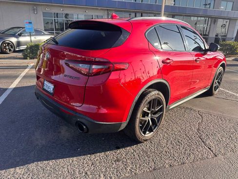 Used 2020 Alfa Romeo Stelvio w/ Nero Edizione image 5