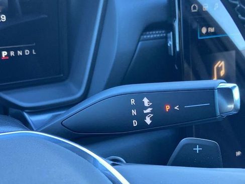 Used 2025 GMC Terrain Elevation w/ Technology Package II image 11