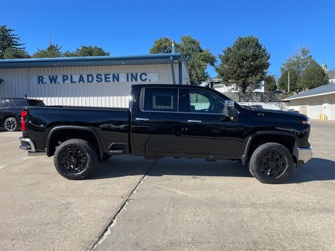 New 2026 Chevrolet Silverado 3500 LTZ w/ LTZ Plus Package image 20