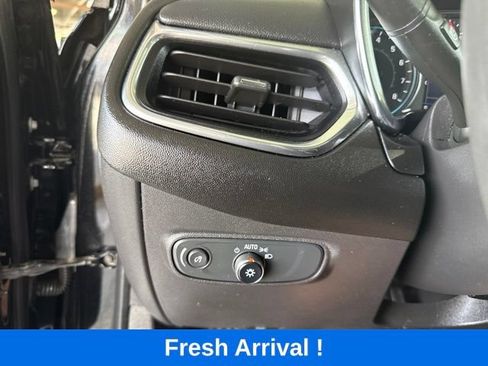 Used 2022 Chevrolet Equinox LT FWD image 9