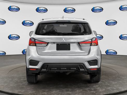 Used 2025 Mitsubishi Outlander Sport AWD image 5