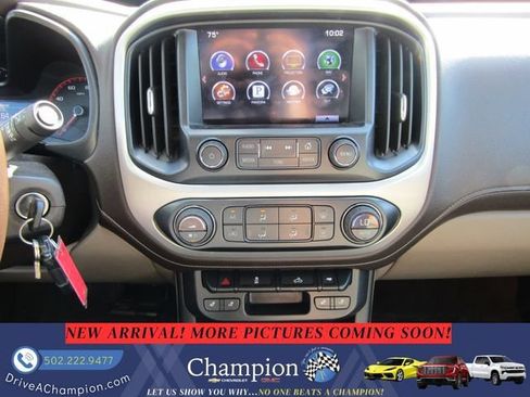 Used 2016 GMC Canyon SLT w/ Trailering Package RWD image 17