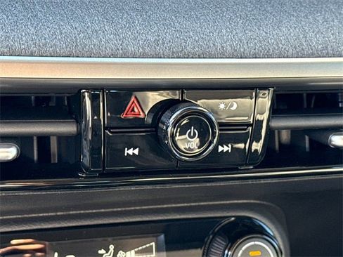 New 2026 Nissan Kicks SV image 24