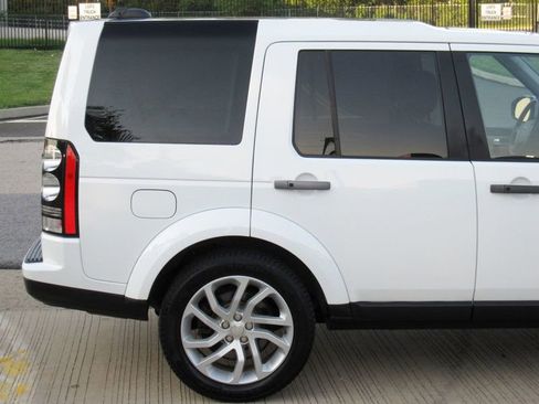Used 2014 Land Rover LR4 HSE image 12