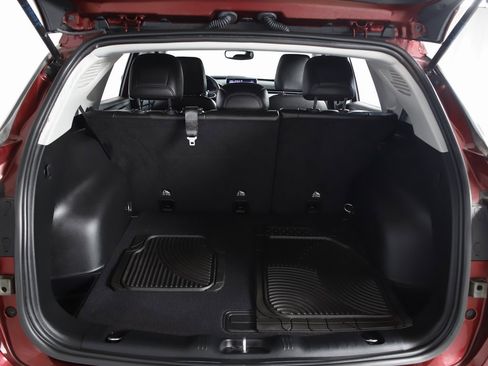 Used 2022 Jeep Compass Latitude image 11