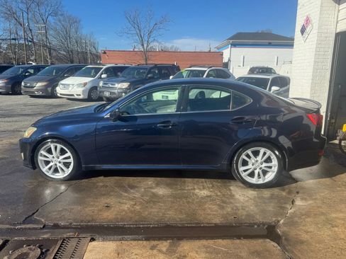 Used 2006 Lexus IS 250 image 2