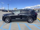 Used 2023 GMC Terrain SLT image 5