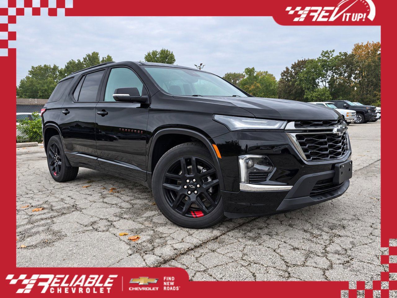 Used 2022 Chevrolet Traverse Premier w/ Redline Edition AWD/4WD image 1