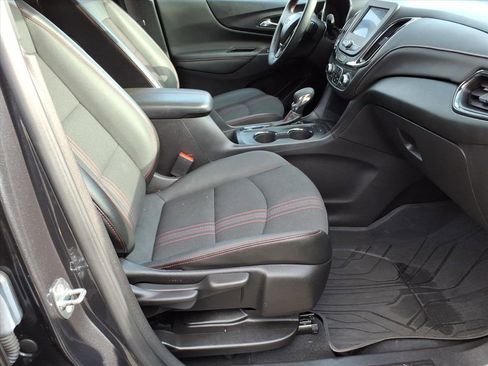 Certified 2023 Chevrolet Equinox RS w/ LPO, Floor Liner Package image 10