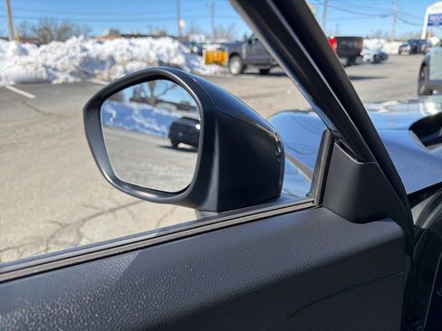 Used 2022 Honda Civic EX image 14