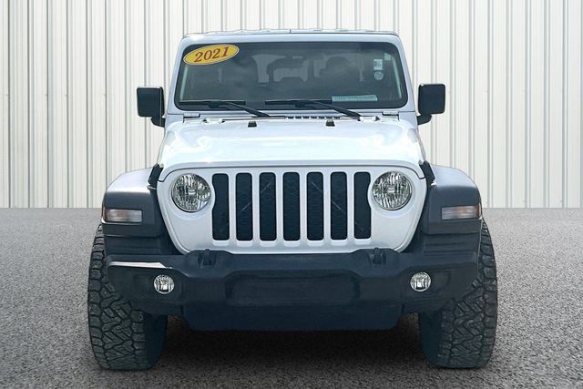 Used 2021 Jeep Gladiator Sport w/ Trailer Tow Package AWD/4WD image 3