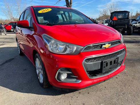 Used 2016 Chevrolet Spark LT image 4