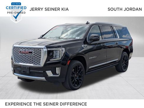Used 2024 GMC Yukon XL Denali w/ Advanced Technology Package AWD/4WD image 1