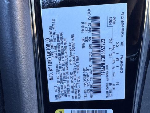 Used 2019 Ford Mustang Shelby GT350 w/ Technology Package image 45