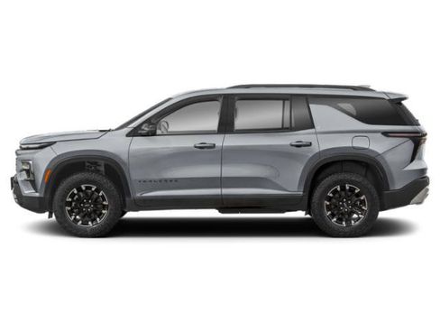 Used 2025 Chevrolet Traverse Z71 w/ Enhanced Driving Package AWD/4WD image 3