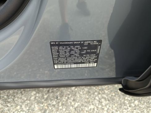 New 2026 Volkswagen Atlas SE image 45