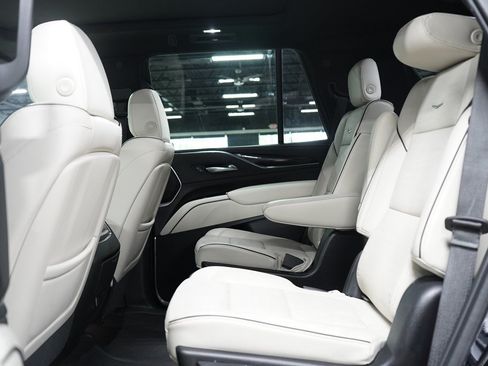 Used 2021 Cadillac Escalade Sport w/ Driver Assist Tech Package RWD image 13