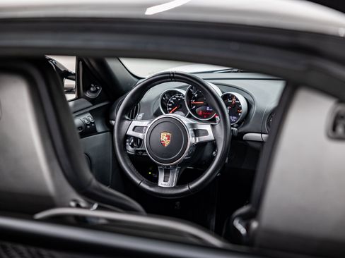 Used 2012 Porsche Cayman R image 19