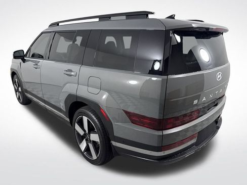 Used 2025 Hyundai Santa Fe Limited image 6