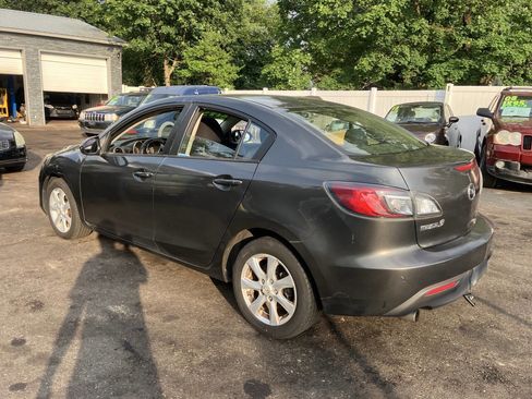 Used 2010 MAZDA MAZDA3 i Touring FWD image 8