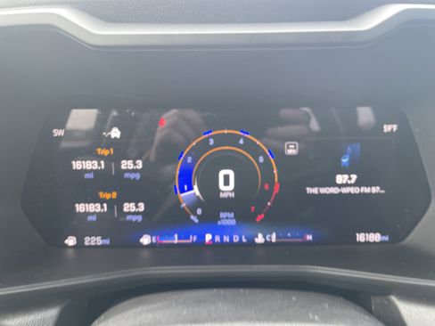 Used 2024 Chevrolet Colorado W/T w/ Advanced Trailering Package image 19