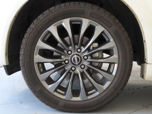 Used 2023 Nissan Armada Platinum w/ Captain's Chairs Package RWD image 28