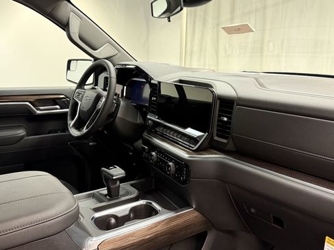 New 2026 Chevrolet Silverado 1500 RST w/ Redline Edition image 14