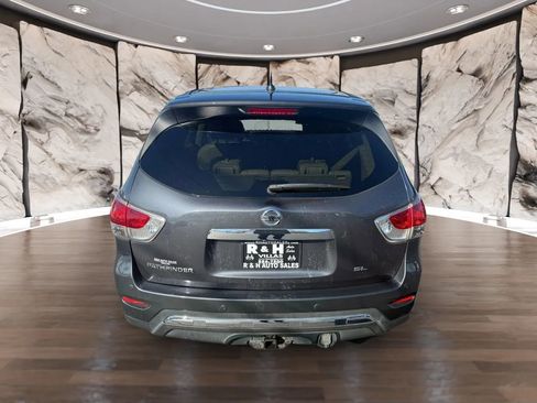 Used 2013 Nissan Pathfinder SL w/ SL Premium Pkg image 5