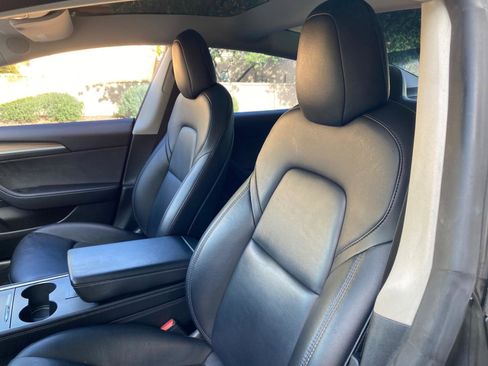 Used 2022 Tesla Model 3 Long Range image 25