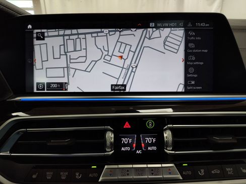 Used 2021 BMW X5 xDrive40i w/ Premium Package 2 image 23